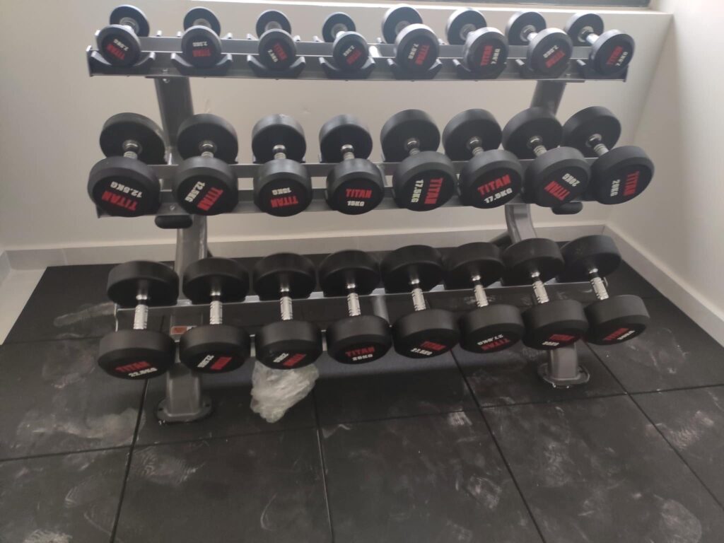 setup phòng gym CENTUM WEALTH